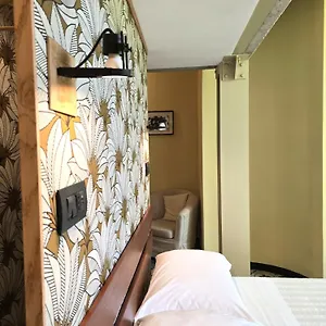 3* Hotel Palm Gallery
