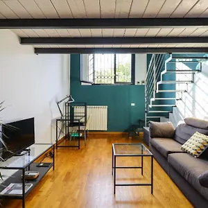 https://paki-home-nel-cuore-dei-navigli-di-milano.it-lombardy.com